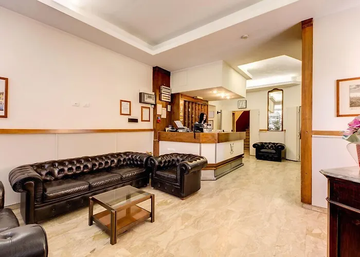 Minerva Hotel 3*